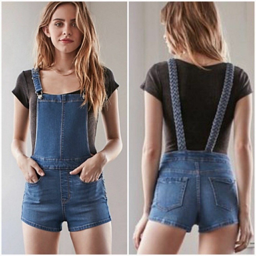 Bullhead denim shortalls size 27